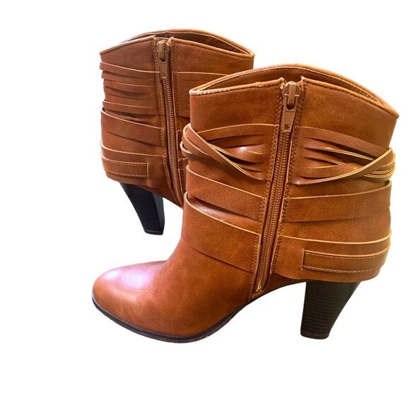 Miranda by Miranda Lambert Cambridge Ankle Boots Western Heeled Brown Size 8 M - Picture 2 of 10